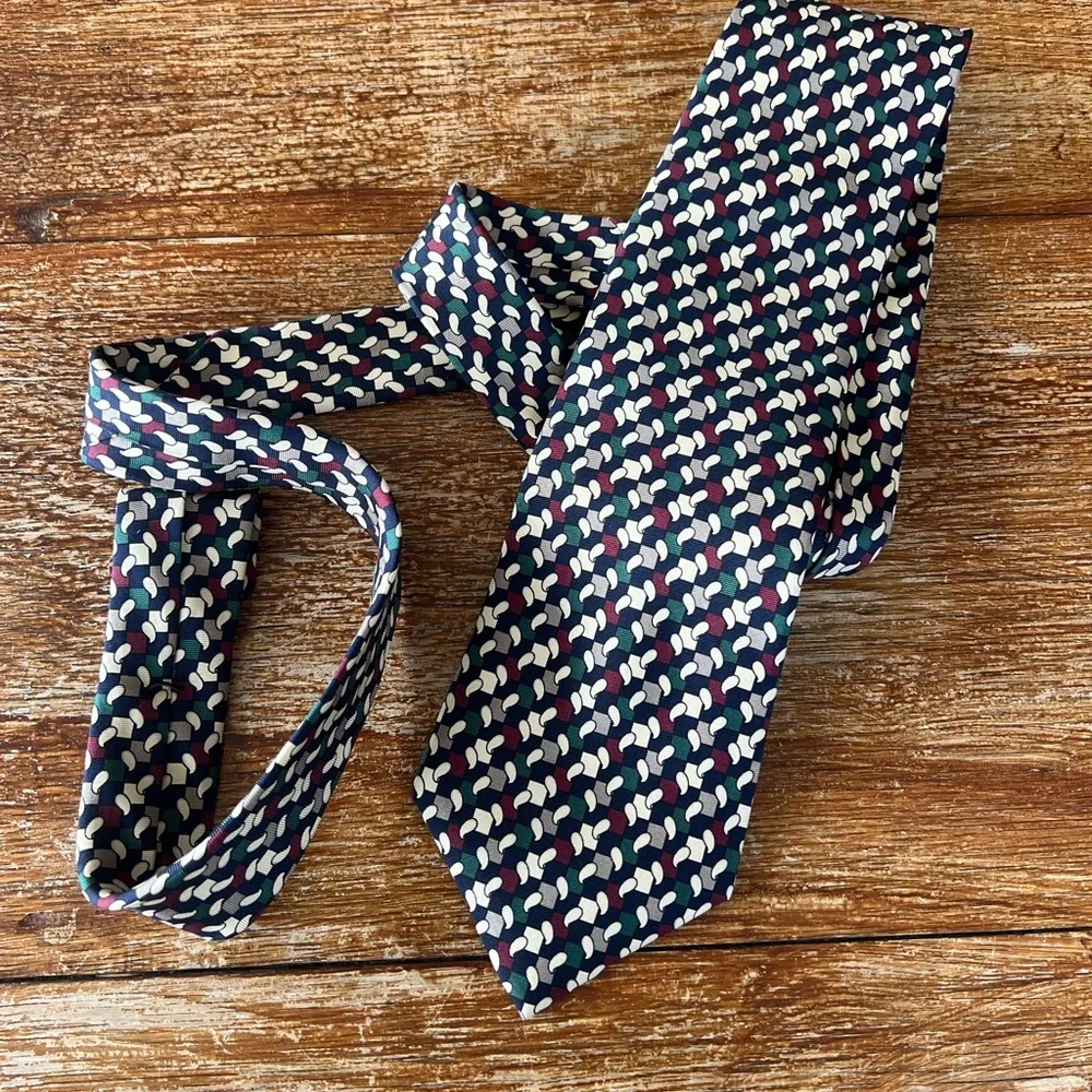 Brooks Brothers Silk Tie Made in USA Geometric Print EUC